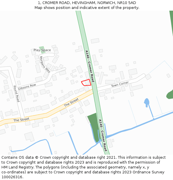 1, CROMER ROAD, HEVINGHAM, NORWICH, NR10 5AD: Location map and indicative extent of plot