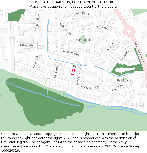 10, HEATHER GARDENS, FARNBOROUGH, GU14 0RU: Location map and indicative extent of plot