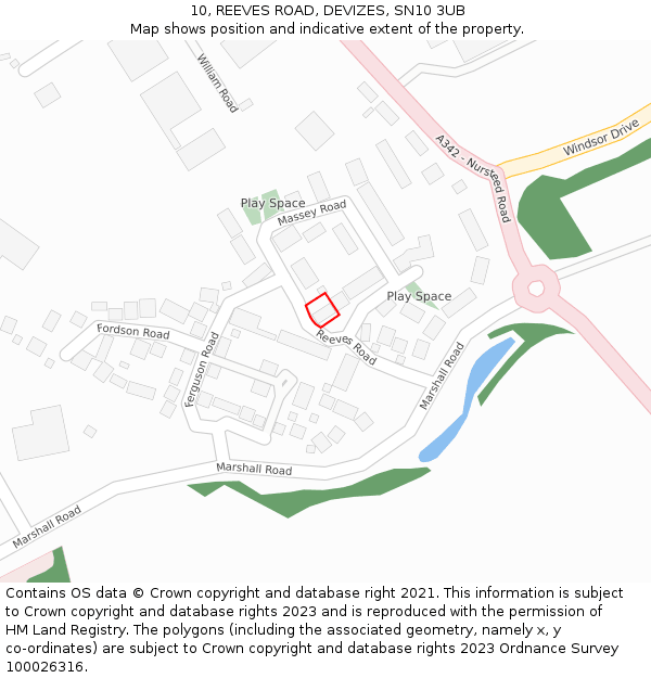 10, REEVES ROAD, DEVIZES, SN10 3UB: Location map and indicative extent of plot