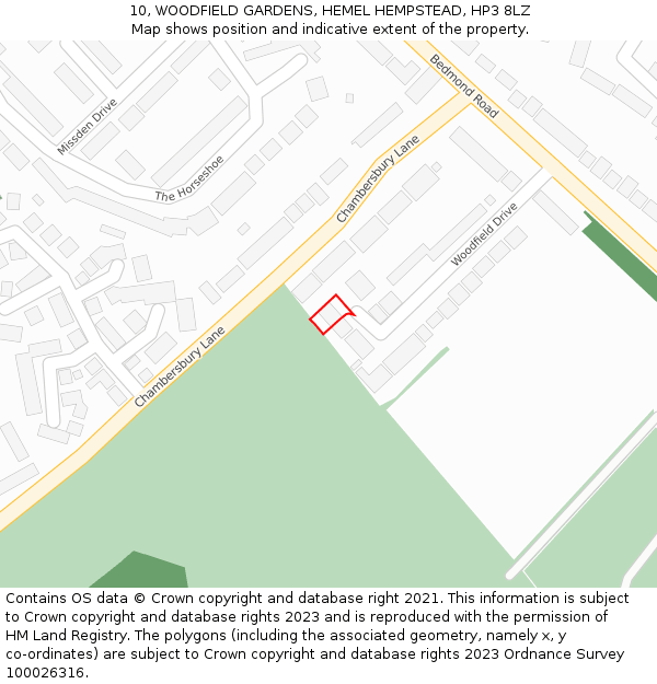 10, WOODFIELD GARDENS, HEMEL HEMPSTEAD, HP3 8LZ: Location map and indicative extent of plot