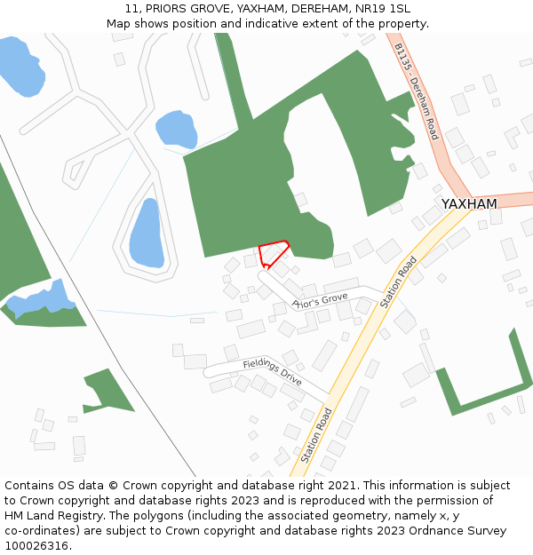11, PRIORS GROVE, YAXHAM, DEREHAM, NR19 1SL: Location map and indicative extent of plot