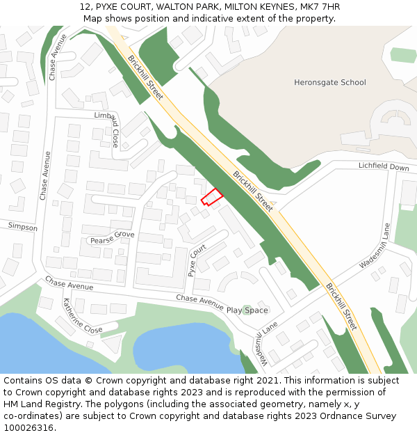 12, PYXE COURT, WALTON PARK, MILTON KEYNES, MK7 7HR: Location map and indicative extent of plot