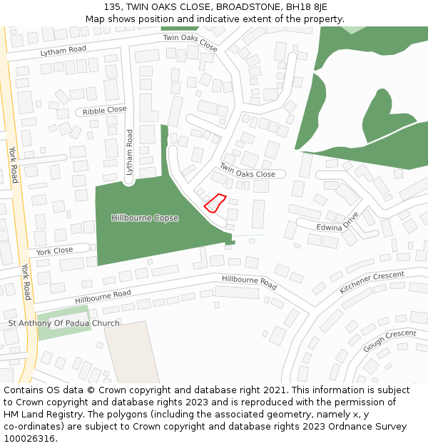 135, TWIN OAKS CLOSE, BROADSTONE, BH18 8JE: Location map and indicative extent of plot