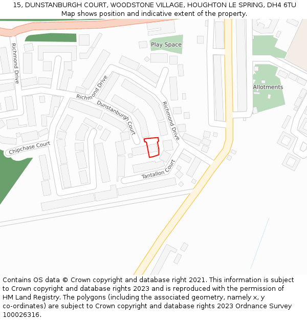 15, DUNSTANBURGH COURT, WOODSTONE VILLAGE, HOUGHTON LE SPRING, DH4 6TU: Location map and indicative extent of plot