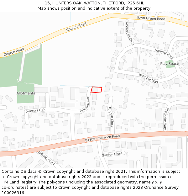 15, HUNTERS OAK, WATTON, THETFORD, IP25 6HL: Location map and indicative extent of plot