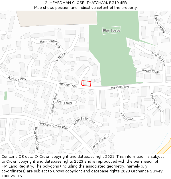 2, HEARDMAN CLOSE, THATCHAM, RG19 4FB: Location map and indicative extent of plot