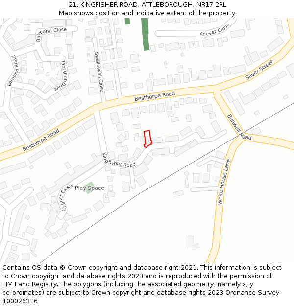 21, KINGFISHER ROAD, ATTLEBOROUGH, NR17 2RL: Location map and indicative extent of plot