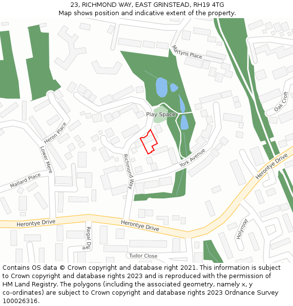 23, RICHMOND WAY, EAST GRINSTEAD, RH19 4TG: Location map and indicative extent of plot