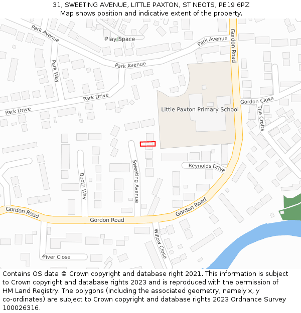 31, SWEETING AVENUE, LITTLE PAXTON, ST NEOTS, PE19 6PZ: Location map and indicative extent of plot