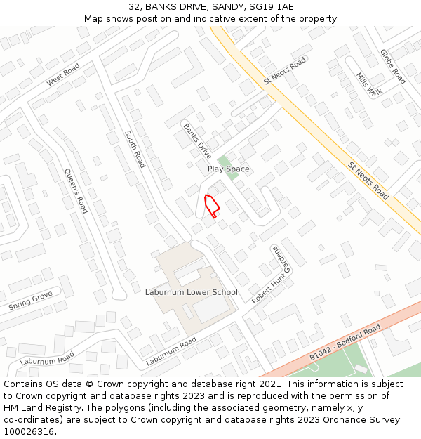 32, BANKS DRIVE, SANDY, SG19 1AE: Location map and indicative extent of plot