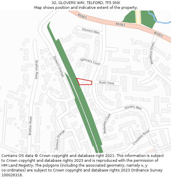 32, GLOVERS WAY, TELFORD, TF5 0NX: Location map and indicative extent of plot