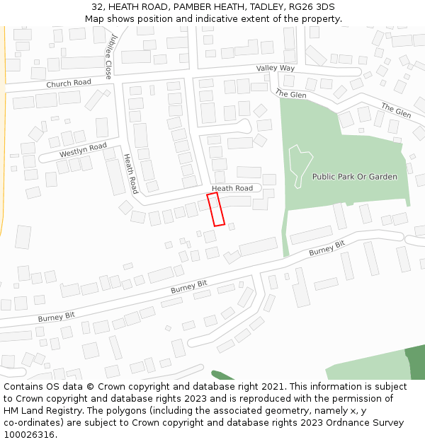32, HEATH ROAD, PAMBER HEATH, TADLEY, RG26 3DS: Location map and indicative extent of plot