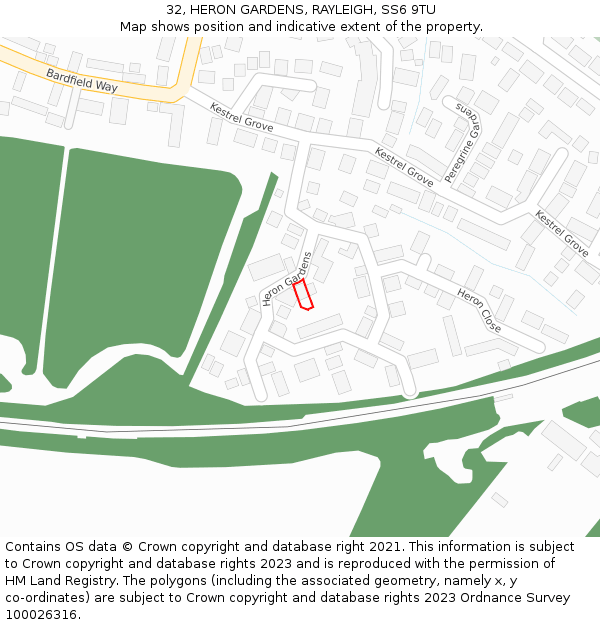 32, HERON GARDENS, RAYLEIGH, SS6 9TU: Location map and indicative extent of plot