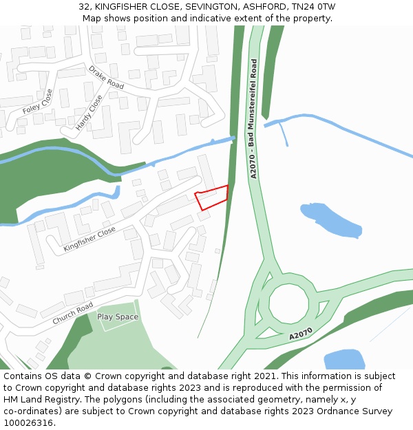 32, KINGFISHER CLOSE, SEVINGTON, ASHFORD, TN24 0TW: Location map and indicative extent of plot