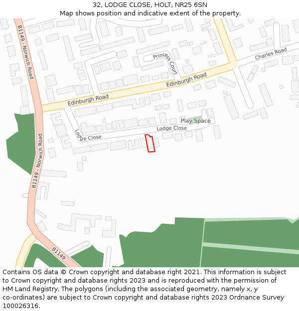 32, LODGE CLOSE, HOLT, NR25 6SN: Location map and indicative extent of plot