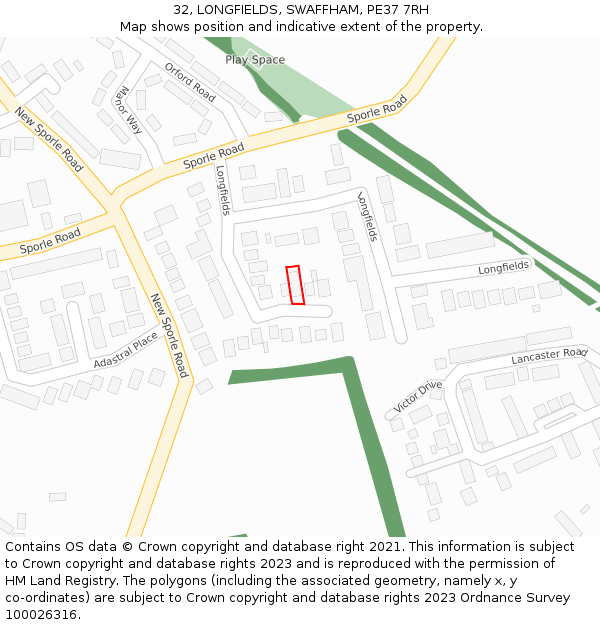 32, LONGFIELDS, SWAFFHAM, PE37 7RH: Location map and indicative extent of plot