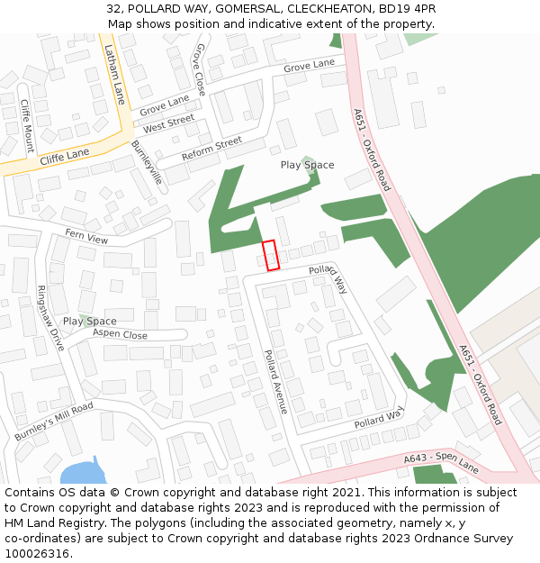 32, POLLARD WAY, GOMERSAL, CLECKHEATON, BD19 4PR: Location map and indicative extent of plot