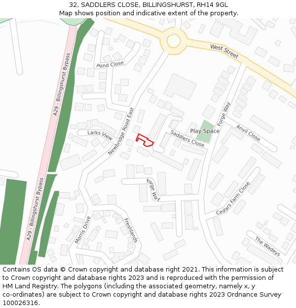 32, SADDLERS CLOSE, BILLINGSHURST, RH14 9GL: Location map and indicative extent of plot