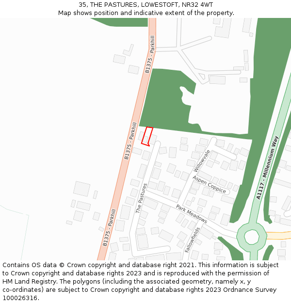 35, THE PASTURES, LOWESTOFT, NR32 4WT: Location map and indicative extent of plot