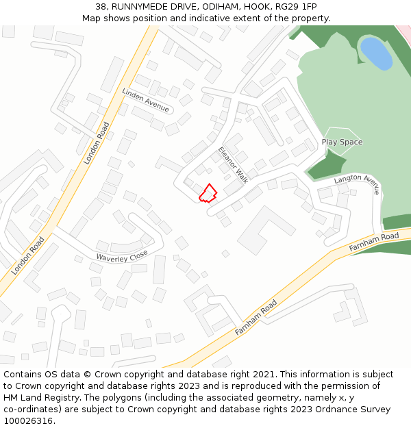 38, RUNNYMEDE DRIVE, ODIHAM, HOOK, RG29 1FP: Location map and indicative extent of plot