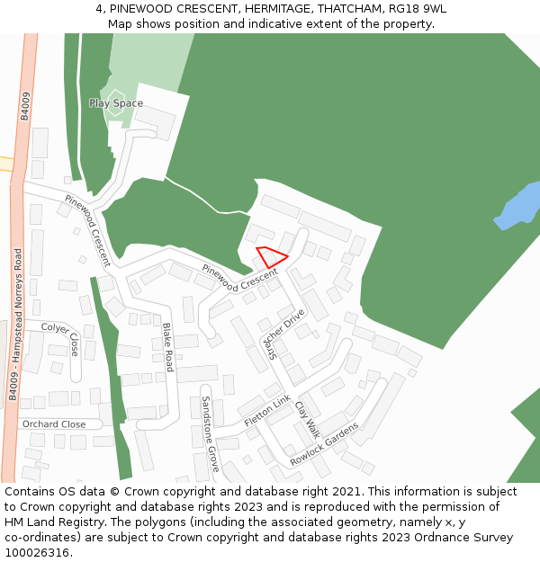 4, PINEWOOD CRESCENT, HERMITAGE, THATCHAM, RG18 9WL: Location map and indicative extent of plot