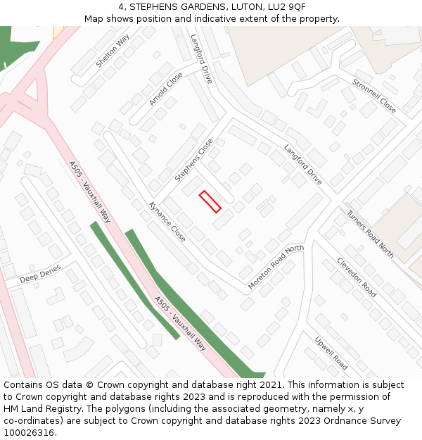 4, STEPHENS GARDENS, LUTON, LU2 9QF: Location map and indicative extent of plot