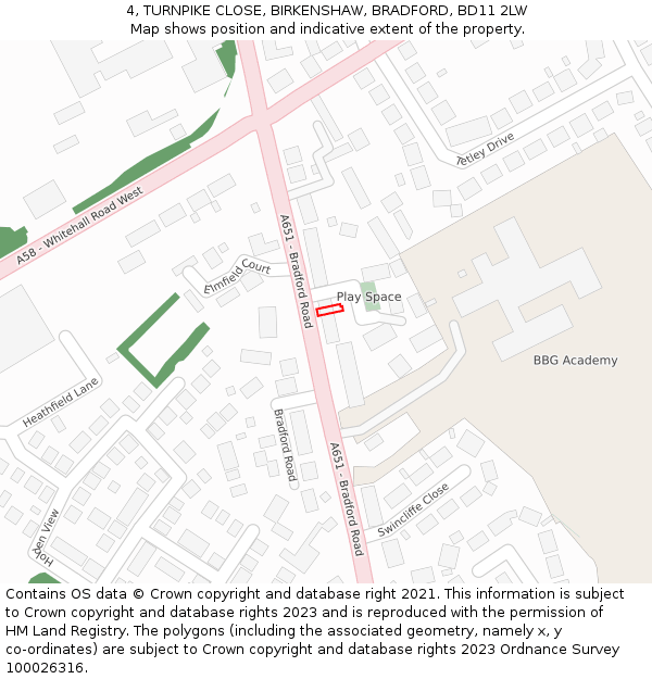 4, TURNPIKE CLOSE, BIRKENSHAW, BRADFORD, BD11 2LW: Location map and indicative extent of plot