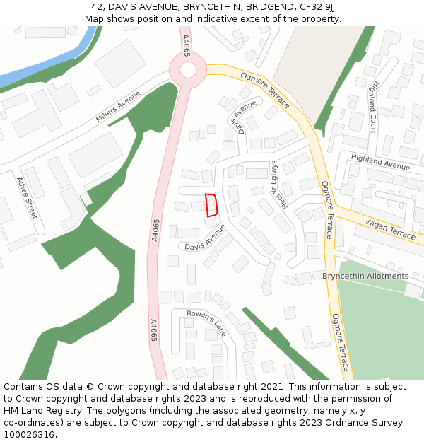 42, DAVIS AVENUE, BRYNCETHIN, BRIDGEND, CF32 9JJ: Location map and indicative extent of plot