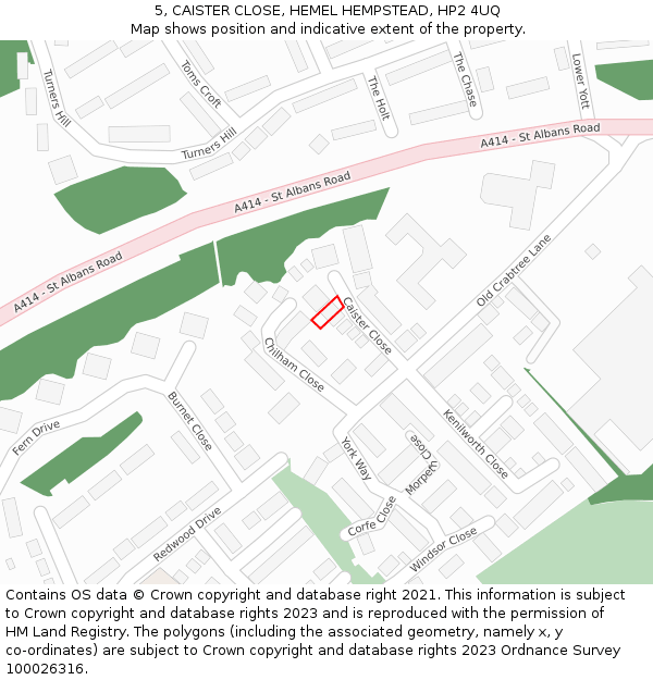 5, CAISTER CLOSE, HEMEL HEMPSTEAD, HP2 4UQ: Location map and indicative extent of plot