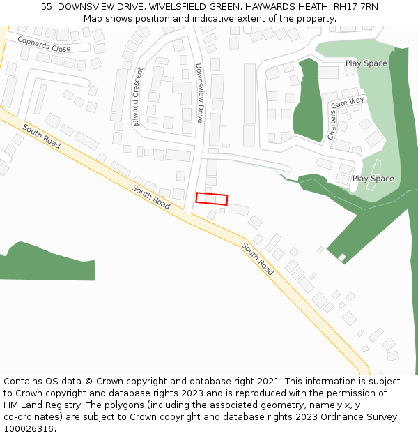 55, DOWNSVIEW DRIVE, WIVELSFIELD GREEN, HAYWARDS HEATH, RH17 7RN: Location map and indicative extent of plot