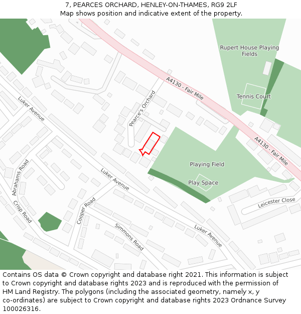 7, PEARCES ORCHARD, HENLEY-ON-THAMES, RG9 2LF: Location map and indicative extent of plot