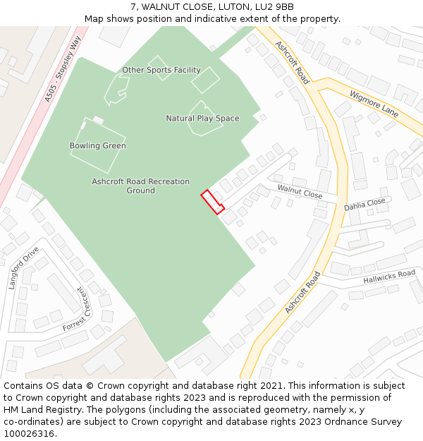 7, WALNUT CLOSE, LUTON, LU2 9BB: Location map and indicative extent of plot