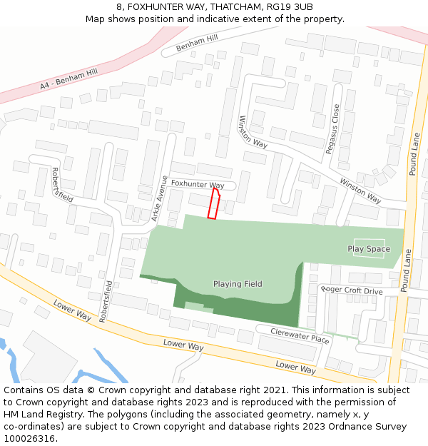 8, FOXHUNTER WAY, THATCHAM, RG19 3UB: Location map and indicative extent of plot