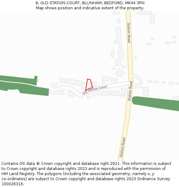 8, OLD STATION COURT, BLUNHAM, BEDFORD, MK44 3PN: Location map and indicative extent of plot