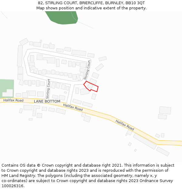 82, STIRLING COURT, BRIERCLIFFE, BURNLEY, BB10 3QT: Location map and indicative extent of plot