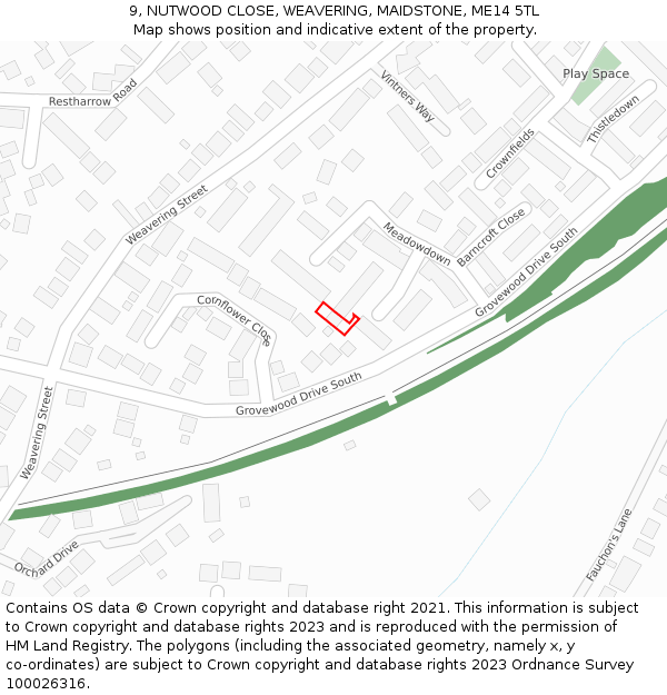 9, NUTWOOD CLOSE, WEAVERING, MAIDSTONE, ME14 5TL: Location map and indicative extent of plot