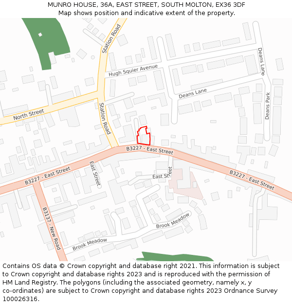 MUNRO HOUSE, 36A, EAST STREET, SOUTH MOLTON, EX36 3DF: Location map and indicative extent of plot