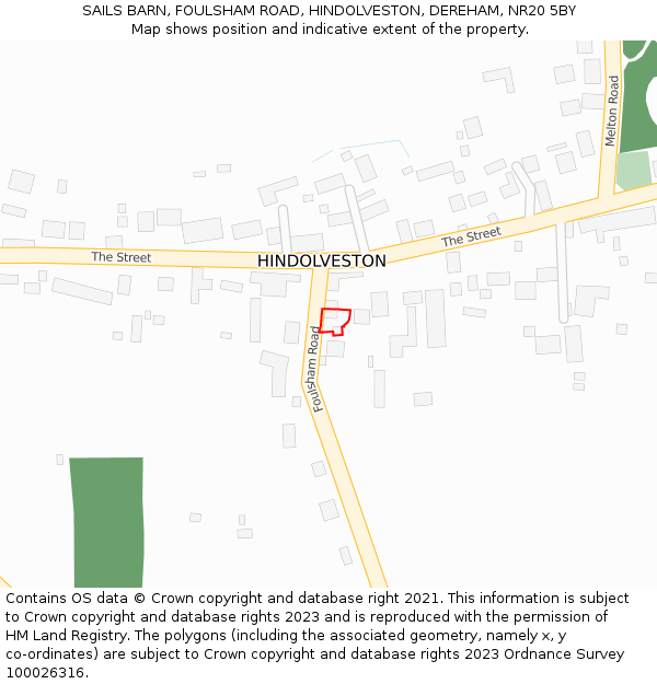 SAILS BARN, FOULSHAM ROAD, HINDOLVESTON, DEREHAM, NR20 5BY: Location map and indicative extent of plot