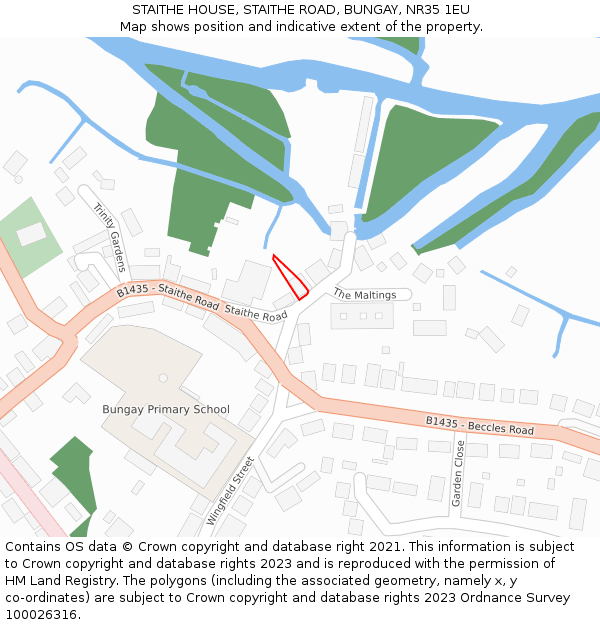 STAITHE HOUSE, STAITHE ROAD, BUNGAY, NR35 1EU: Location map and indicative extent of plot