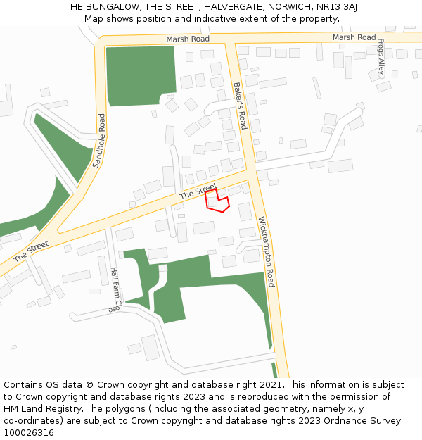 THE BUNGALOW, THE STREET, HALVERGATE, NORWICH, NR13 3AJ: Location map and indicative extent of plot