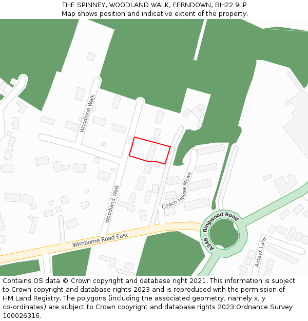 THE SPINNEY, WOODLAND WALK, FERNDOWN, BH22 9LP: Location map and indicative extent of plot