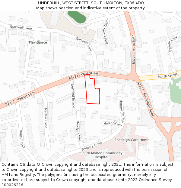 UNDERHILL, WEST STREET, SOUTH MOLTON, EX36 4DQ: Location map and indicative extent of plot