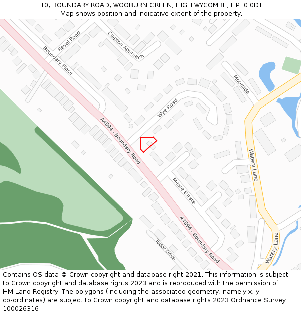 10, BOUNDARY ROAD, WOOBURN GREEN, HIGH WYCOMBE, HP10 0DT: Location map and indicative extent of plot