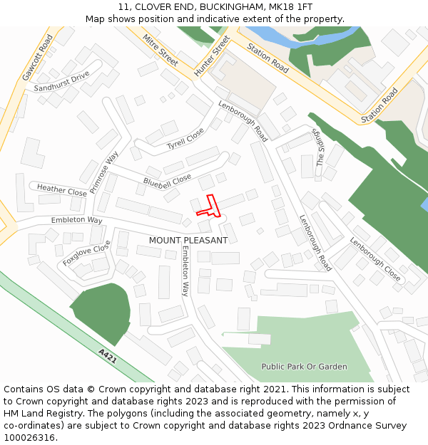 11, CLOVER END, BUCKINGHAM, MK18 1FT: Location map and indicative extent of plot