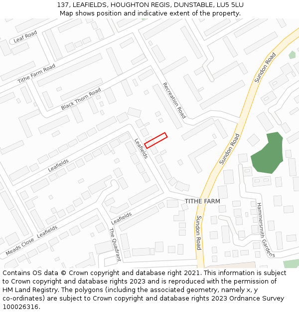 137, LEAFIELDS, HOUGHTON REGIS, DUNSTABLE, LU5 5LU: Location map and indicative extent of plot