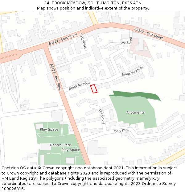 14, BROOK MEADOW, SOUTH MOLTON, EX36 4BN: Location map and indicative extent of plot