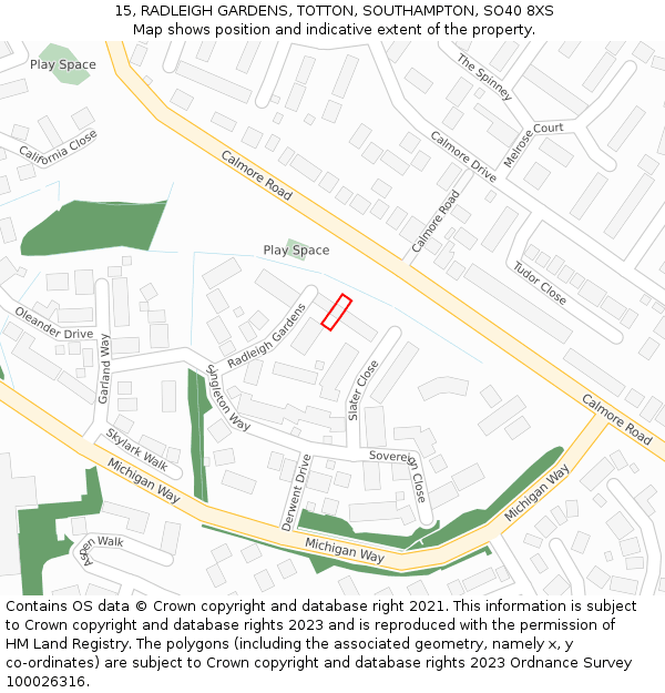 15, RADLEIGH GARDENS, TOTTON, SOUTHAMPTON, SO40 8XS: Location map and indicative extent of plot