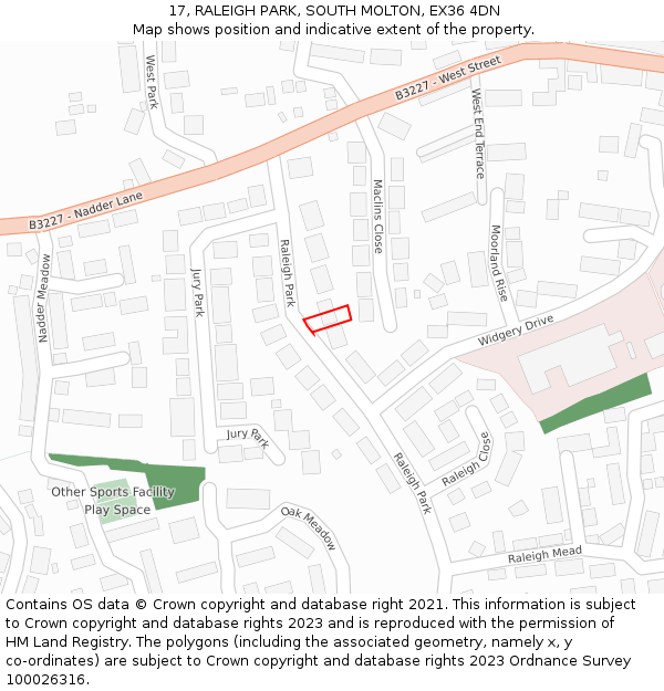 17, RALEIGH PARK, SOUTH MOLTON, EX36 4DN: Location map and indicative extent of plot