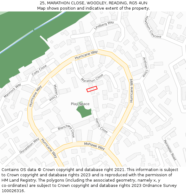 25, MARATHON CLOSE, WOODLEY, READING, RG5 4UN: Location map and indicative extent of plot