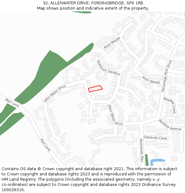 32, ALLENWATER DRIVE, FORDINGBRIDGE, SP6 1RB: Location map and indicative extent of plot